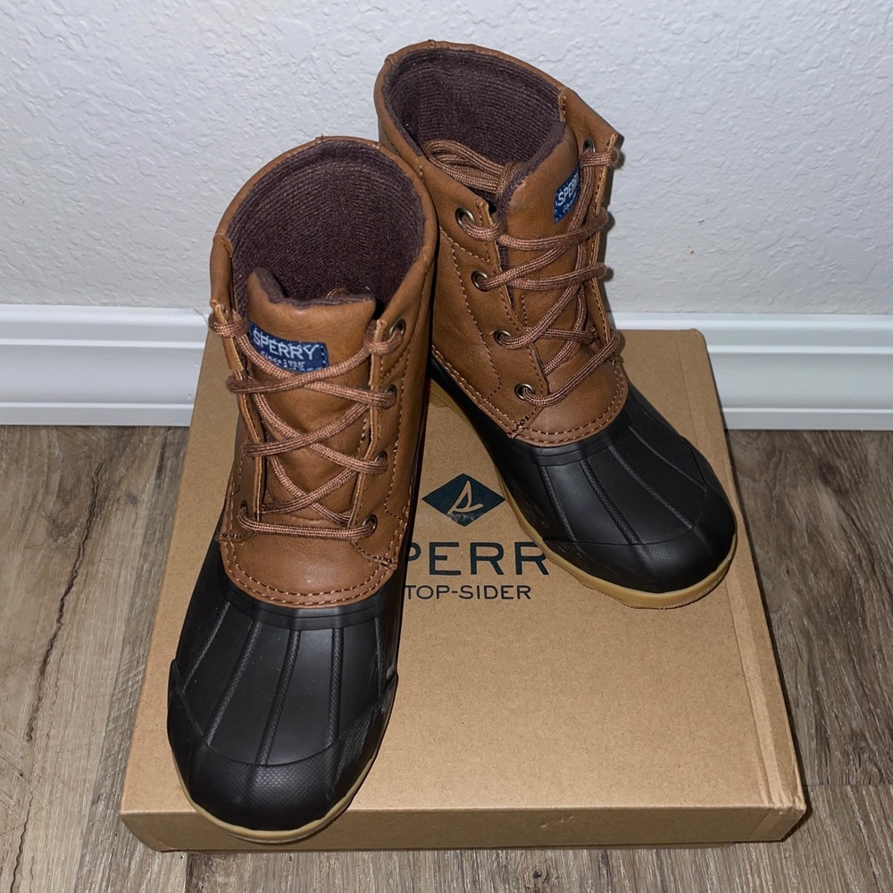 Kids Sperry duck boots